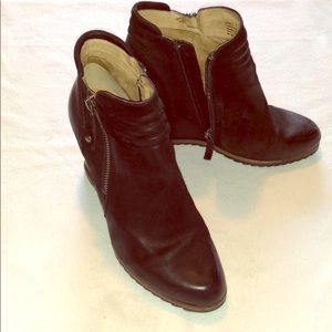 Women’s Black Wedge Bootie